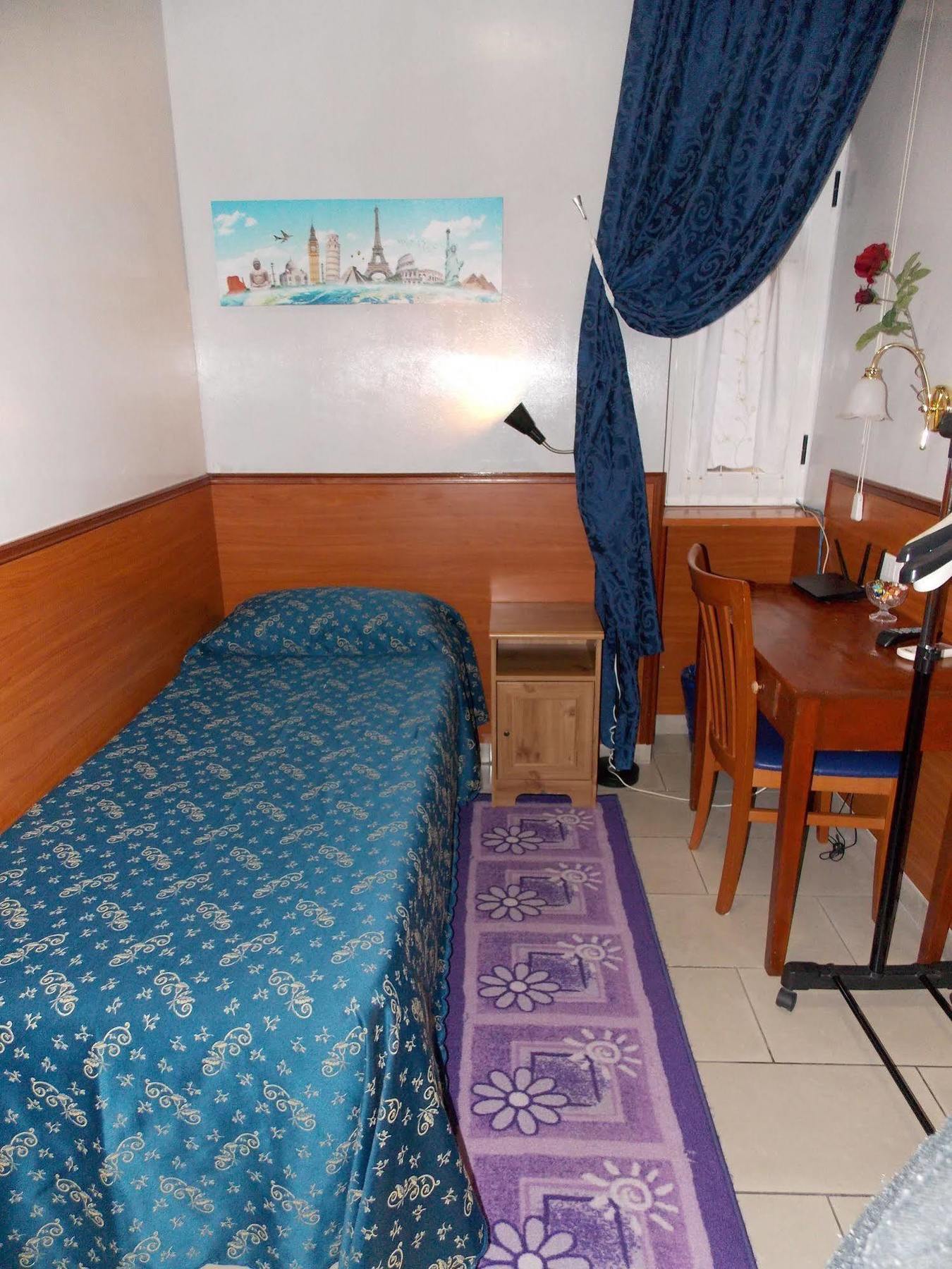 Hotel Domus Roxy Rzym Zewnętrze zdjęcie